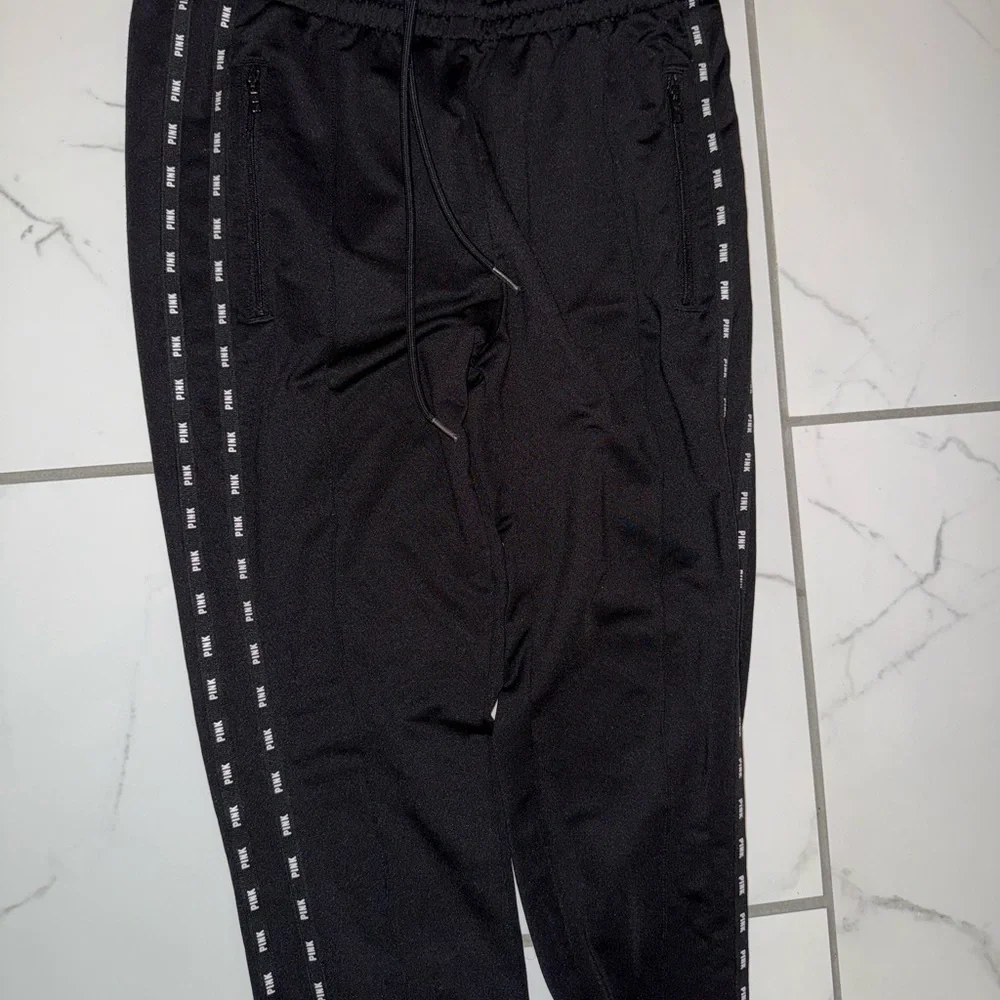 victoria’s secret pink active black pants - Picture 2 of 6